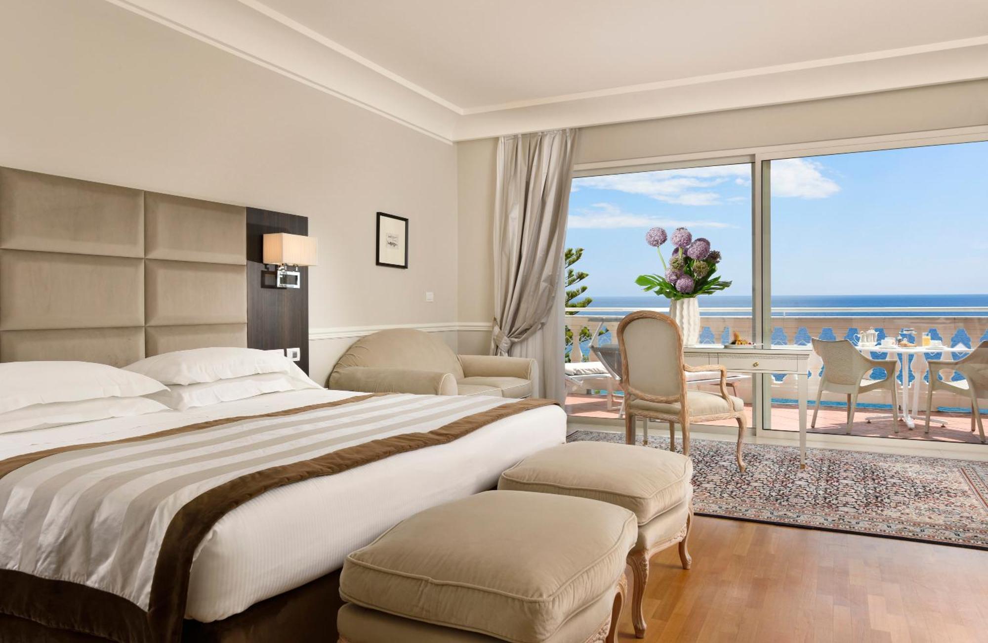 Royal Hotel Сан Ремо Екстериор снимка