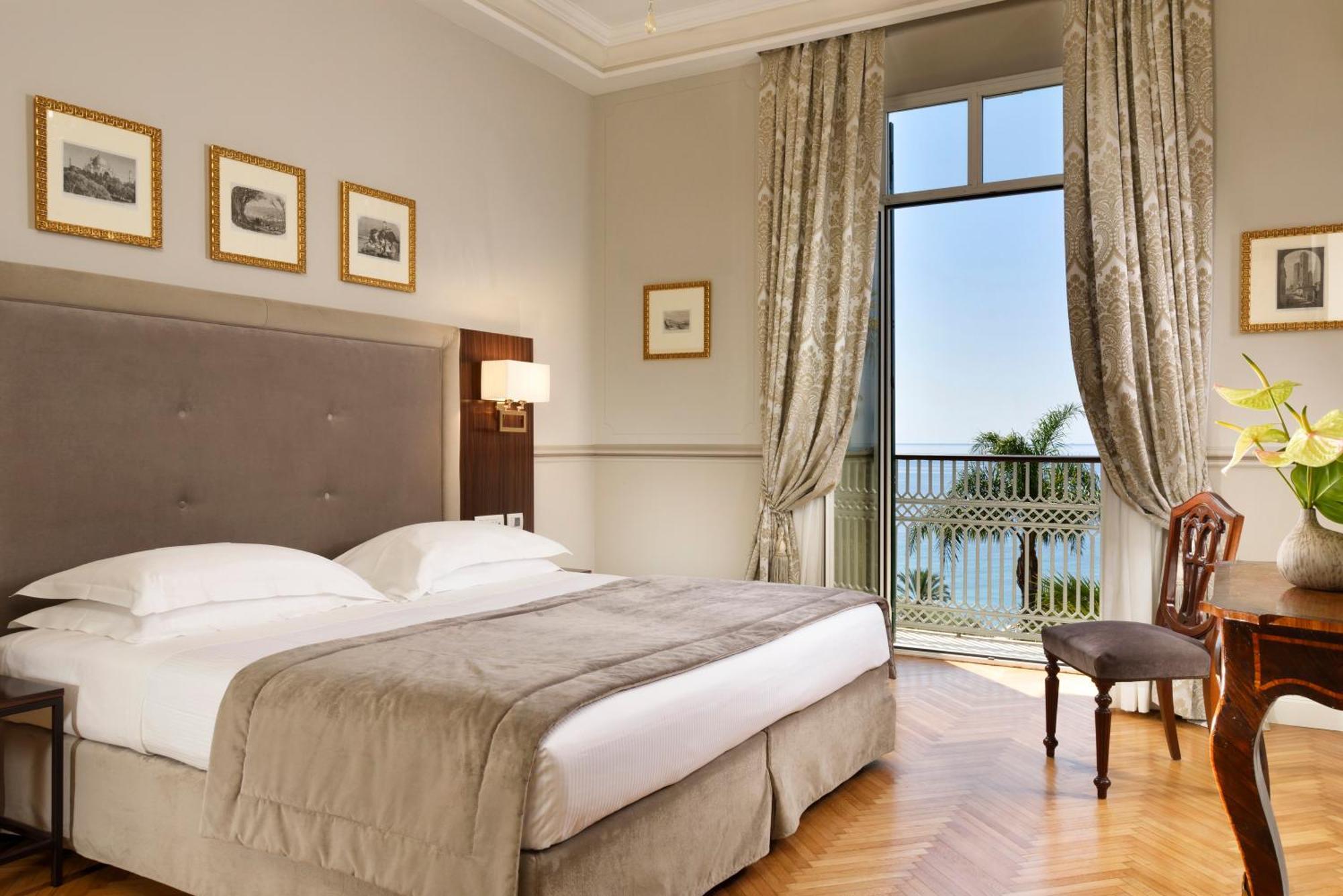 Royal Hotel Сан Ремо Екстериор снимка