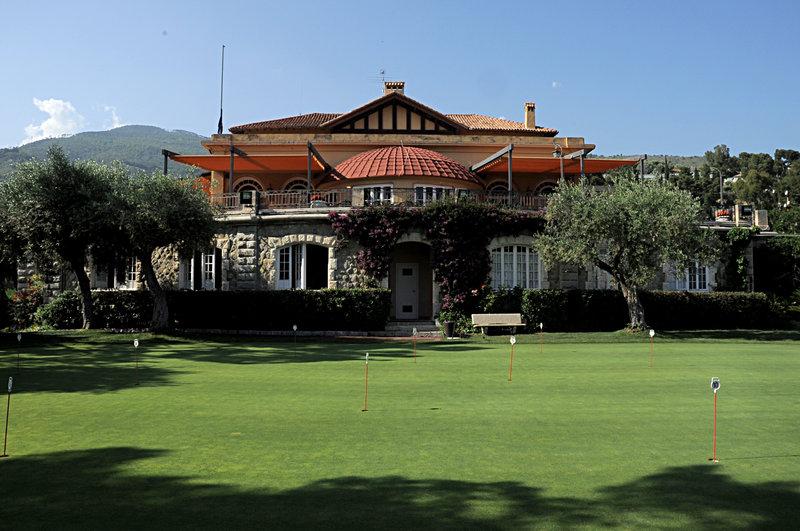 Royal Hotel Сан Ремо Екстериор снимка Clubhouse