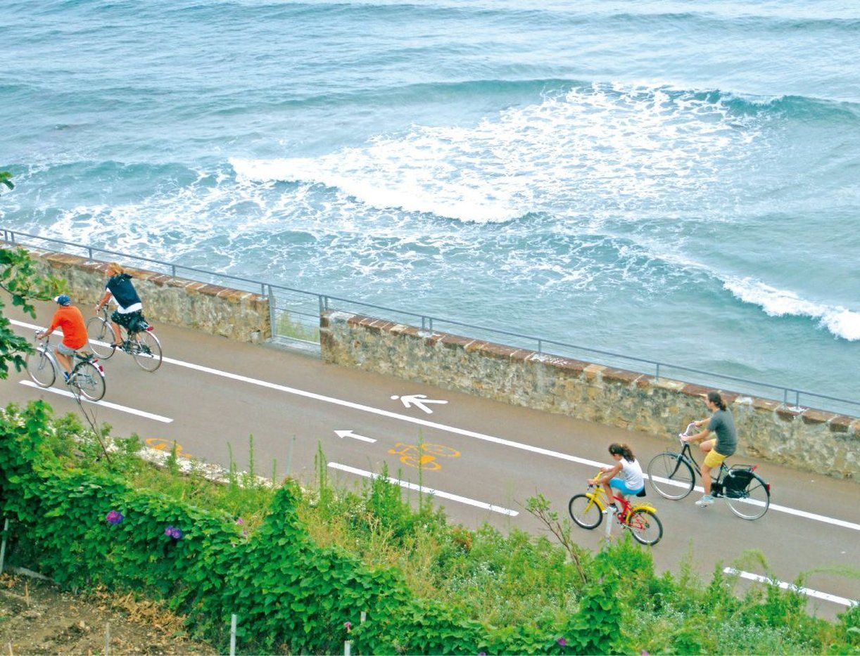 Royal Hotel Сан Ремо Съоръжения снимка The coastal path at Portzic