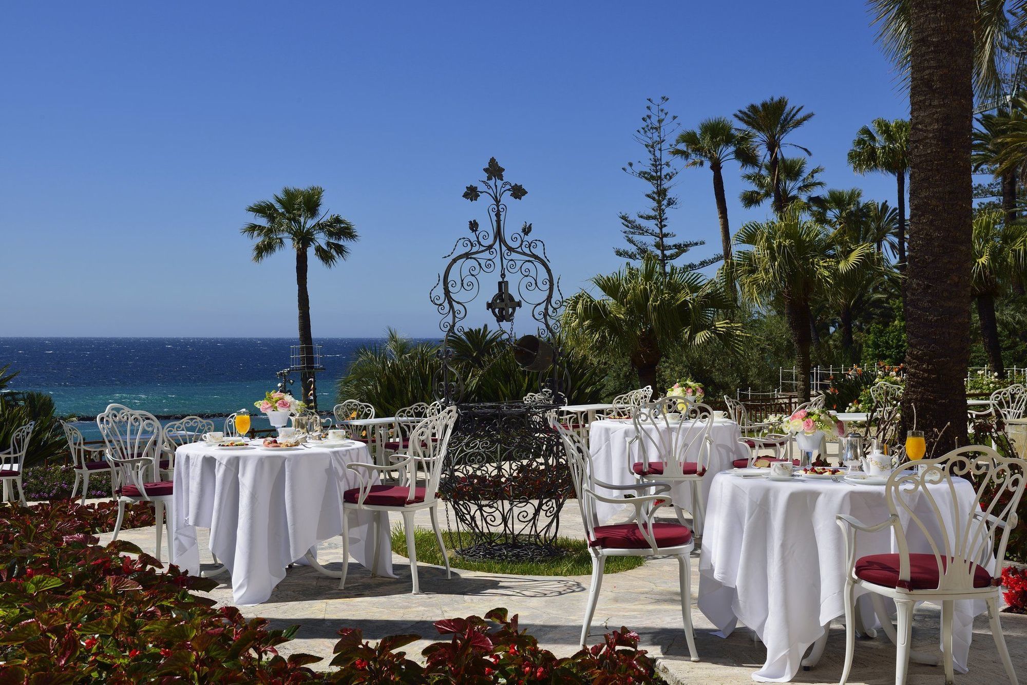 Royal Hotel Сан Ремо Ресторант снимка The hotel's restaurant