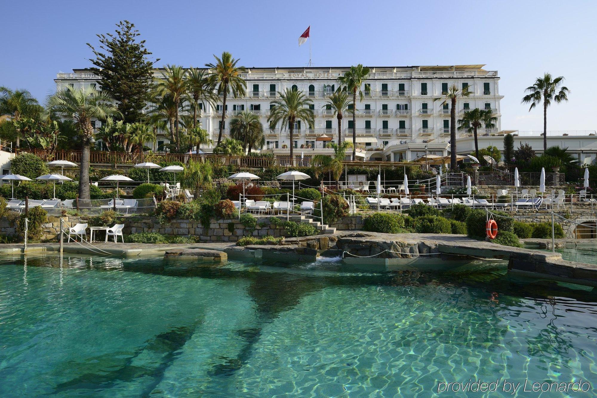 Royal Hotel Сан Ремо Екстериор снимка The Hotel